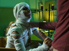 Hororové porno – nadržená mumie