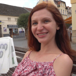 Czech Streets 130 – Ruská zrzka si vydělá prachy orgasmem
