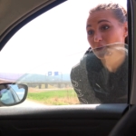 České porno – prosím, můžete mi pomoct? Došel mi benzin..