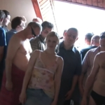 Czech Gang Bang 2 – Česká holčina rozkuchaná penisy!